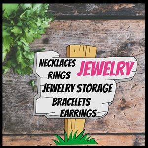 Jewelry & Jewelry Storage